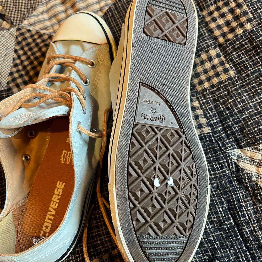 Converse, blue leather, never worn